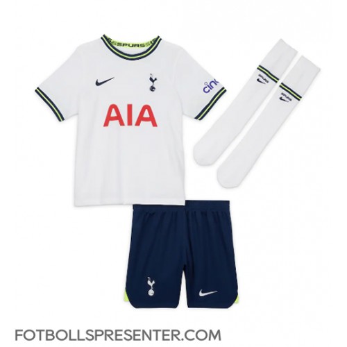 Tottenham Hotspur Matt Doherty #2 Hemmatröja Barn 2022-23 Kortärmad (+ korta byxor)